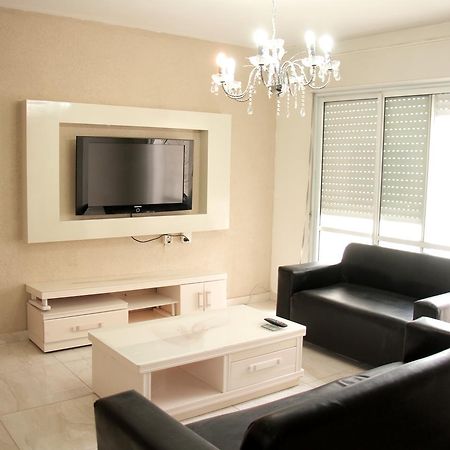 Beautiful 3 Bedroom Apartment Beersheba ภายนอก รูปภาพ