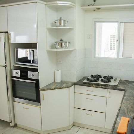 Beautiful 3 Bedroom Apartment Beersheba ภายนอก รูปภาพ